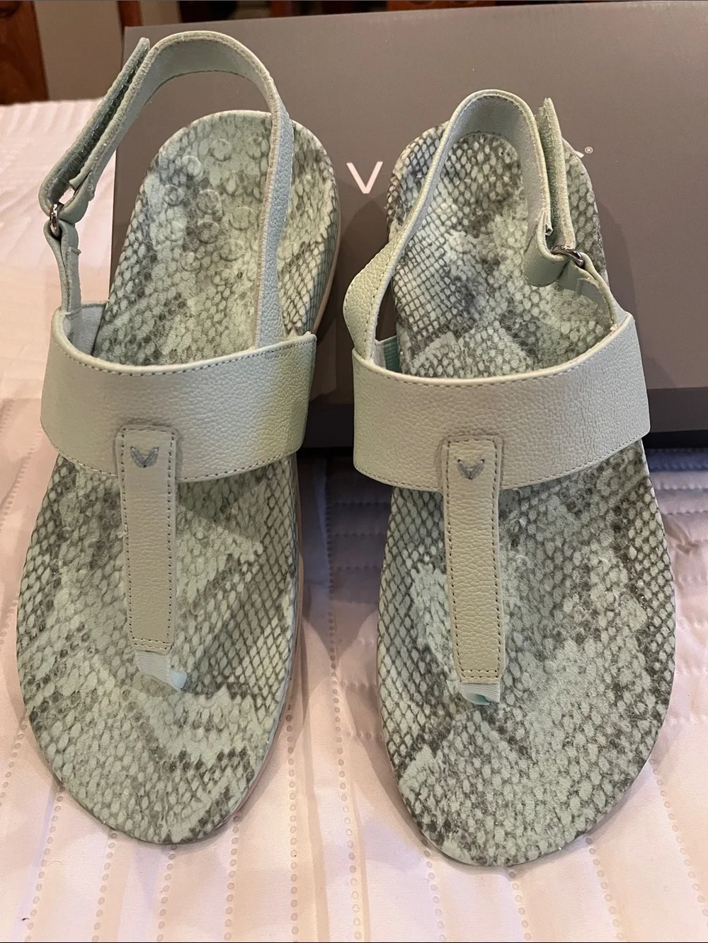 Vionic Seafoam Leather Tala Sandal women’s size 9.5W New
